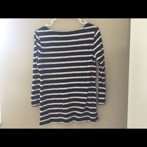 Old Navy Black and White Striped Longsleeve